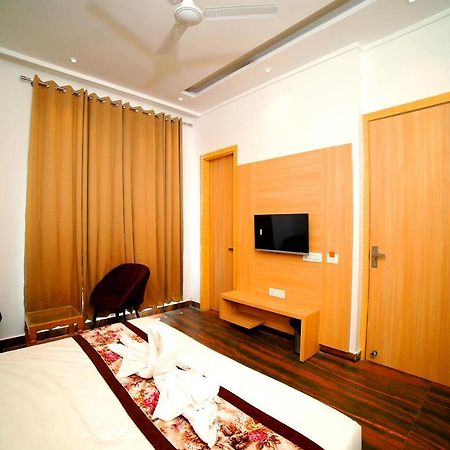 Hotel Diamond View Amritsar Eksteriør billede